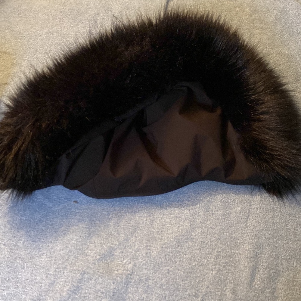Coat - Picture 7 of 7